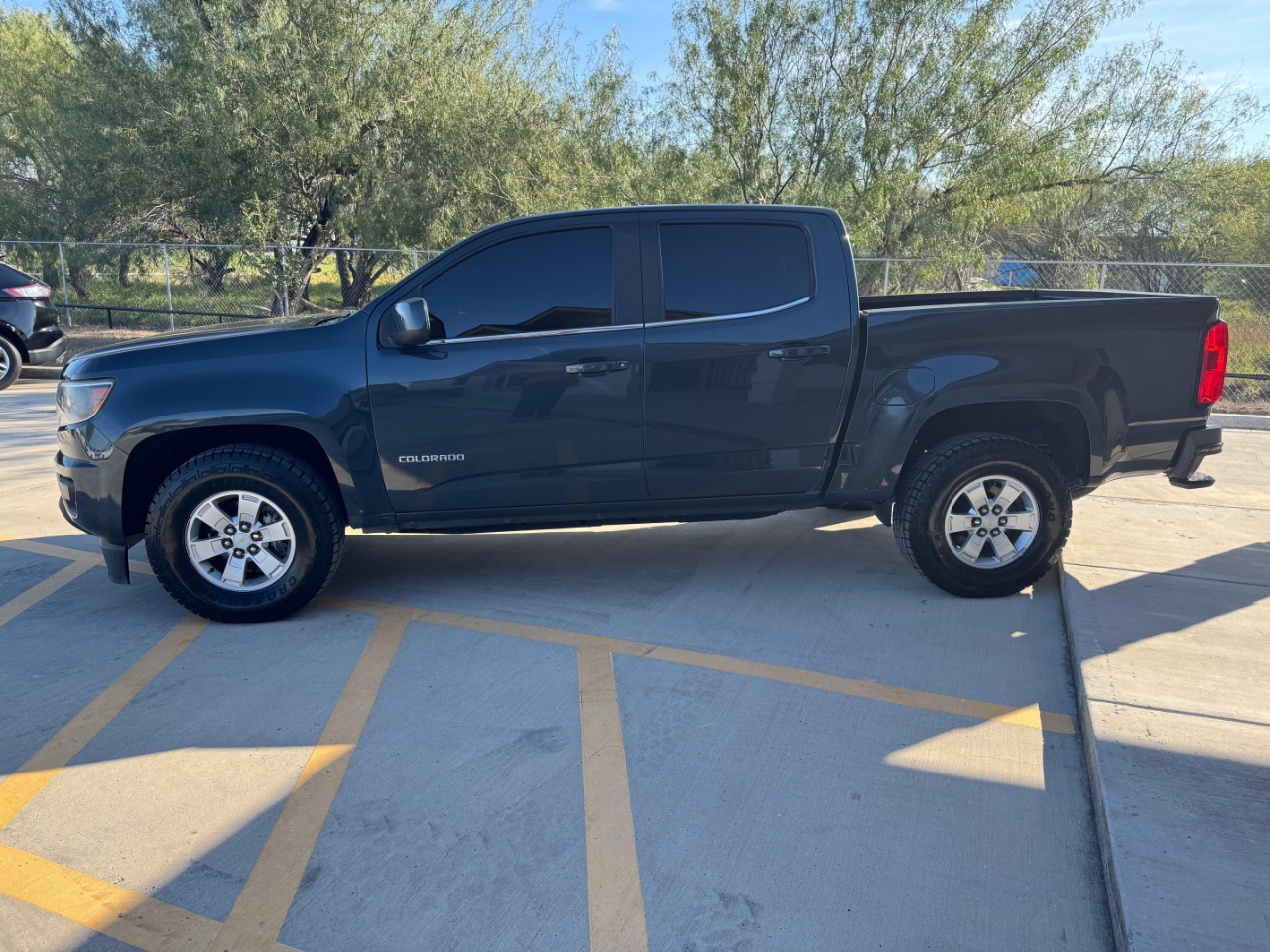 Chevrolet Colorado W/T 2018