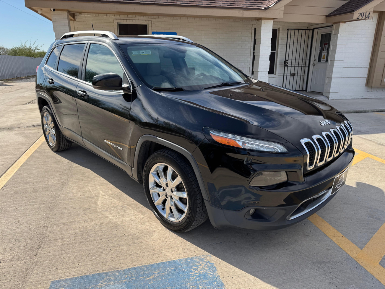 2017 Jeep Cherokee Limited's photo