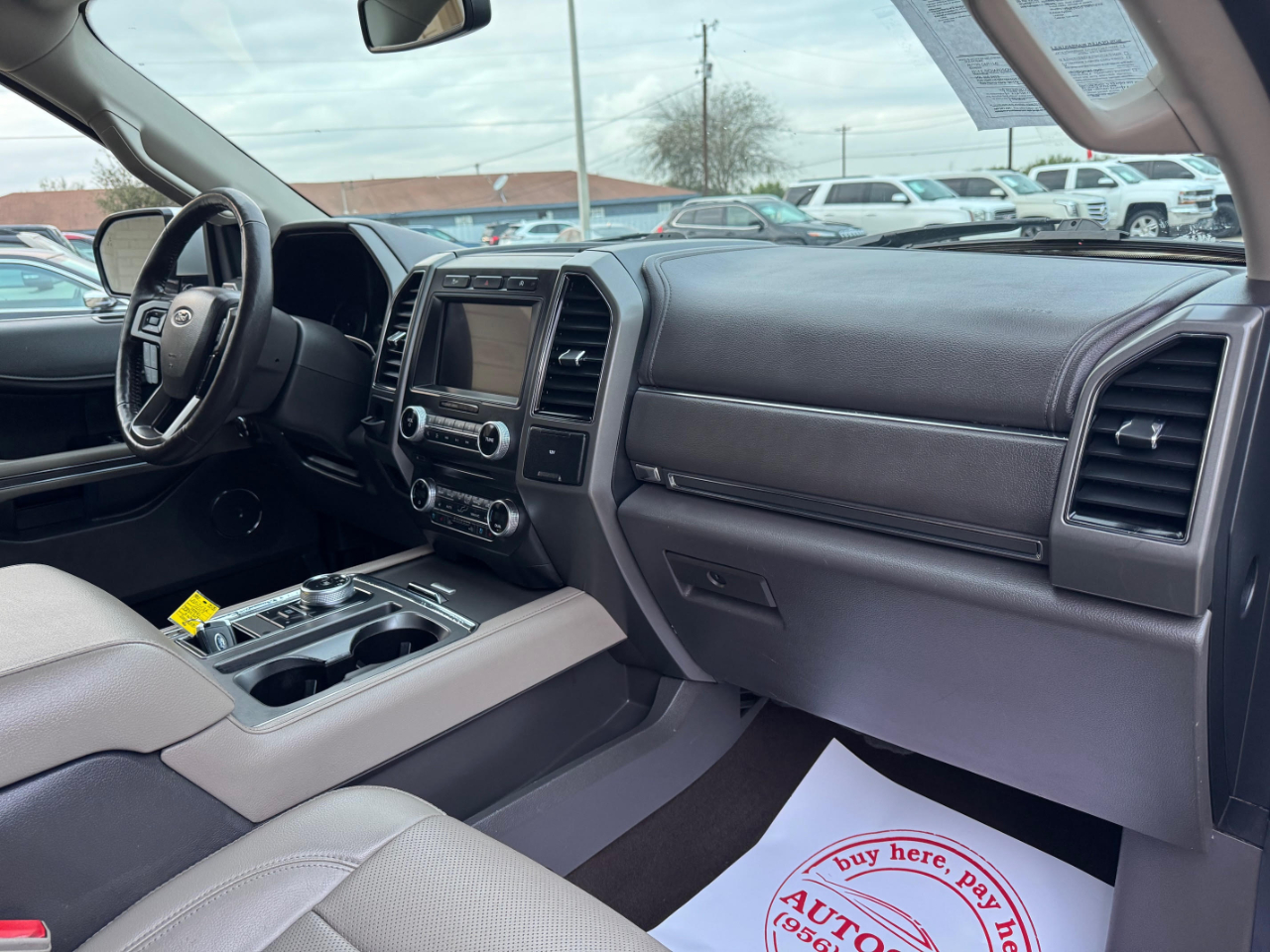 Ford Expedition XLT 2018