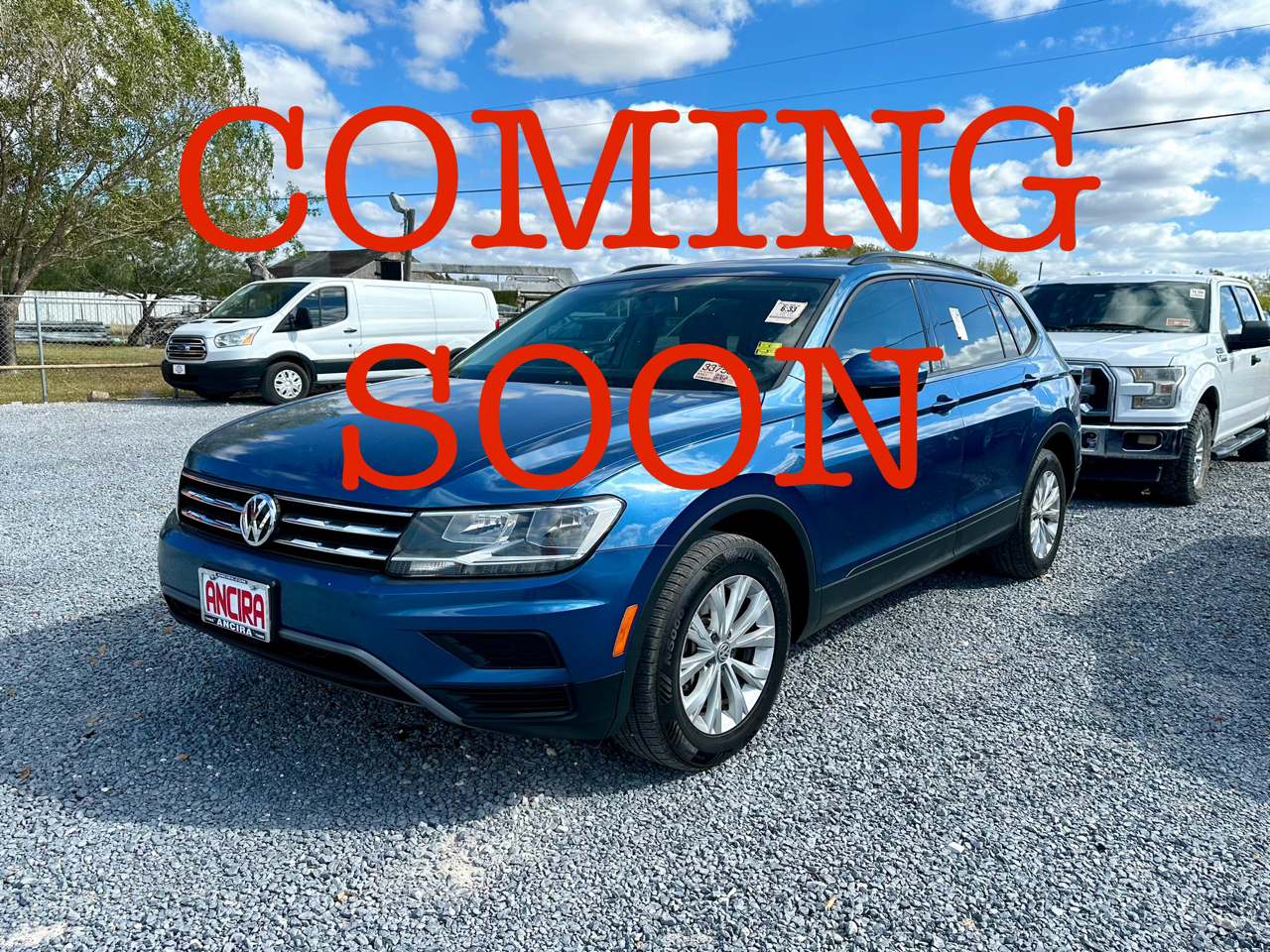 2018 Volkswagen Tiguan S's photo