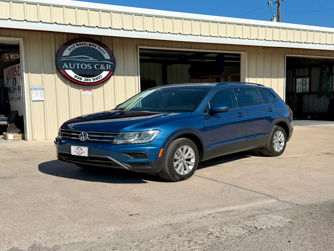 Volkswagen Tiguan S 2018