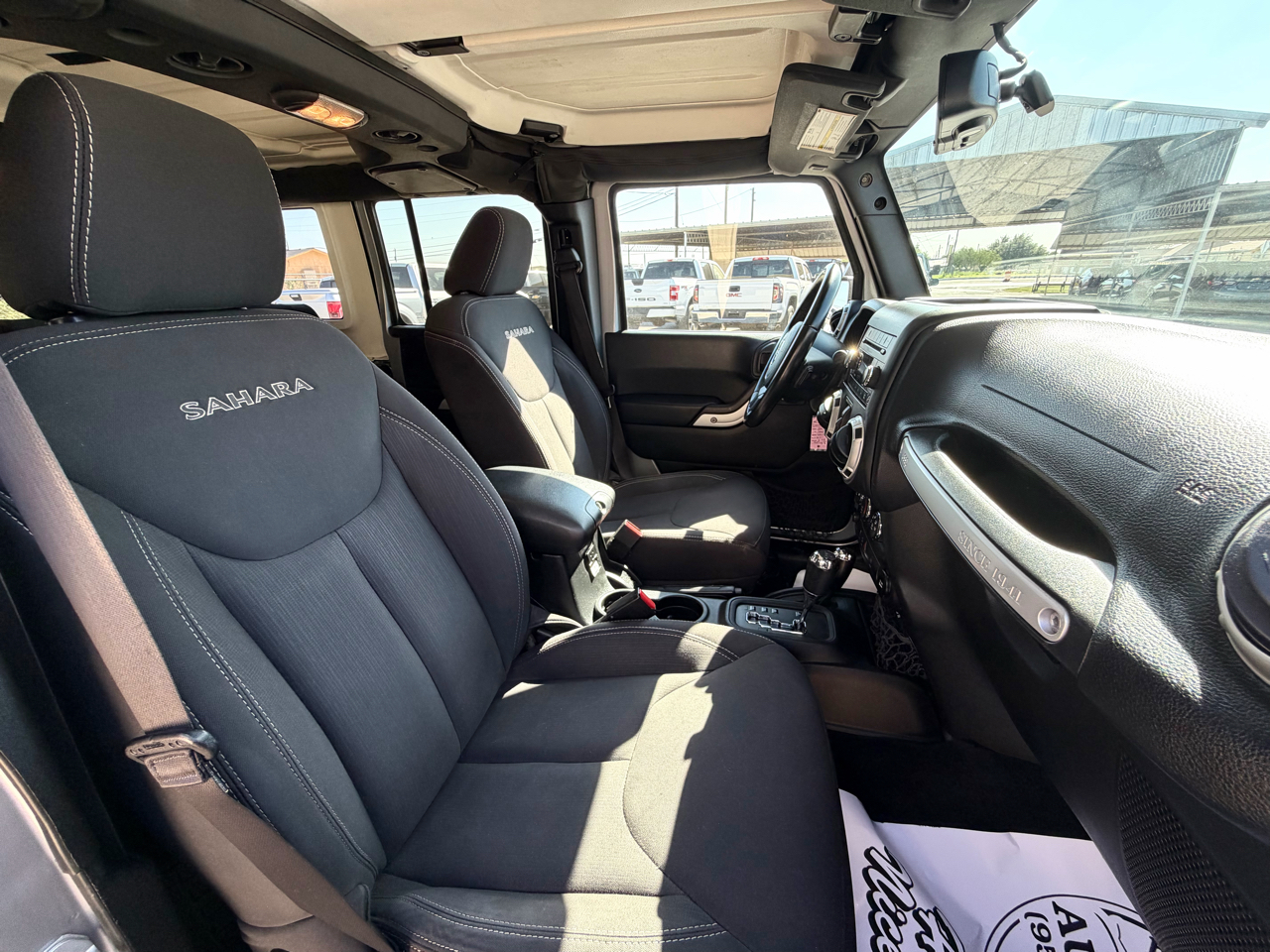 Jeep Wrangler Sahara 2017