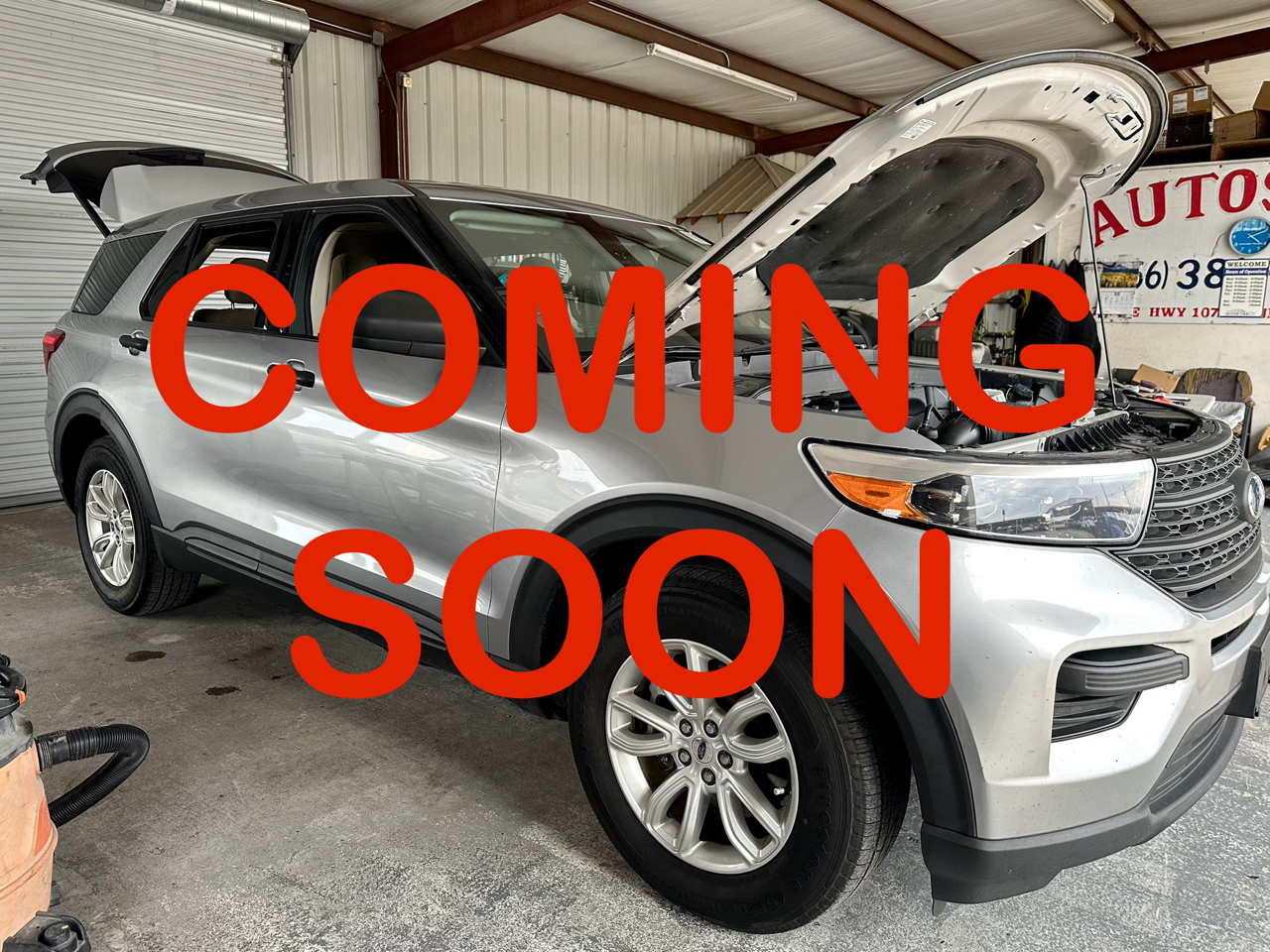 2021 Ford Explorer Base's photo