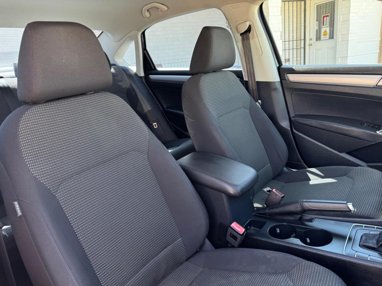 Volkswagen Passat S 2017