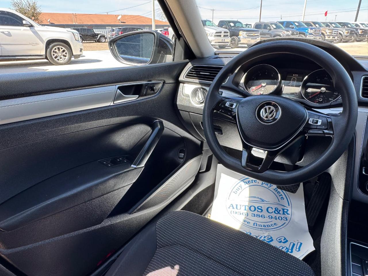 Volkswagen Passat S 2017