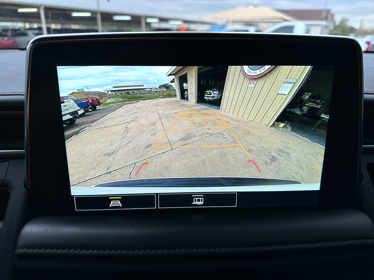 Chevrolet Tahoe Z71  2021