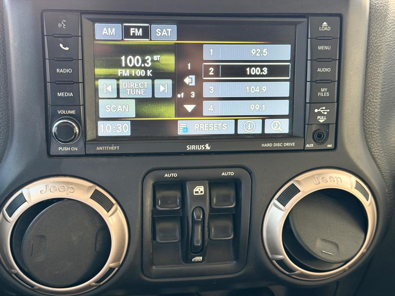 Jeep Wrangler Sahara 2016