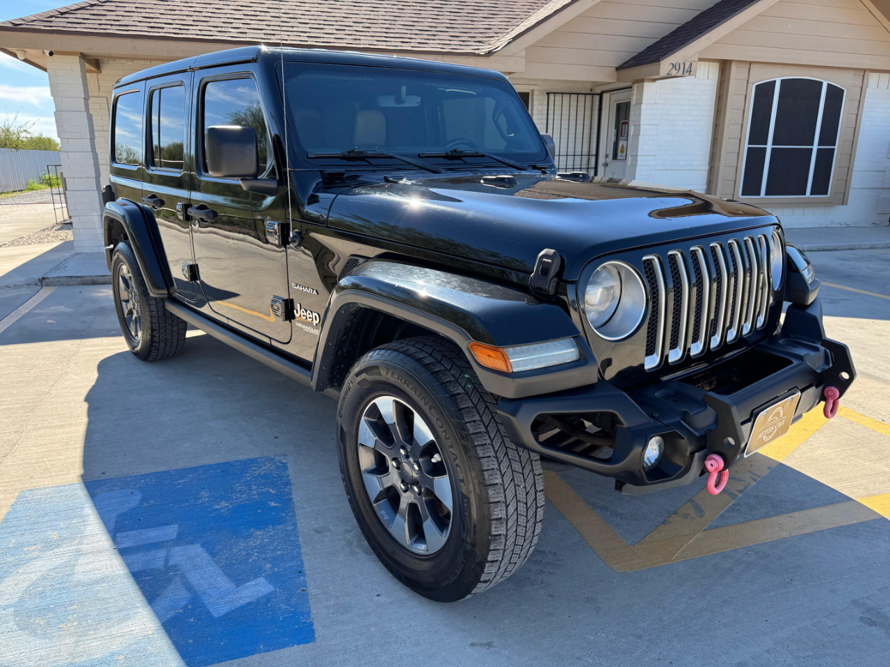 2018 Jeep All-New Wrangler Unlimited Sahara's photo