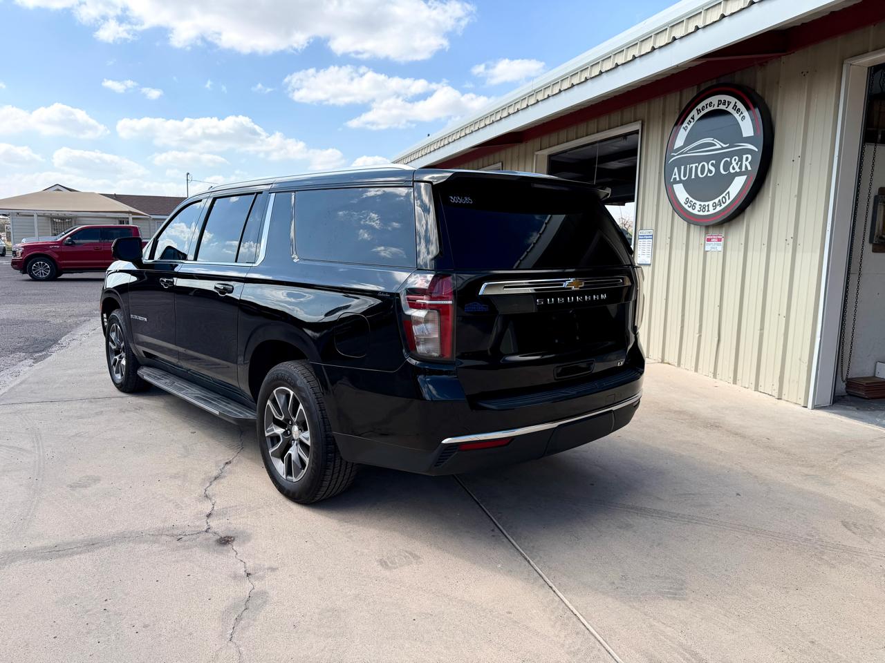Chevrolet Suburban 1500 LT 2021