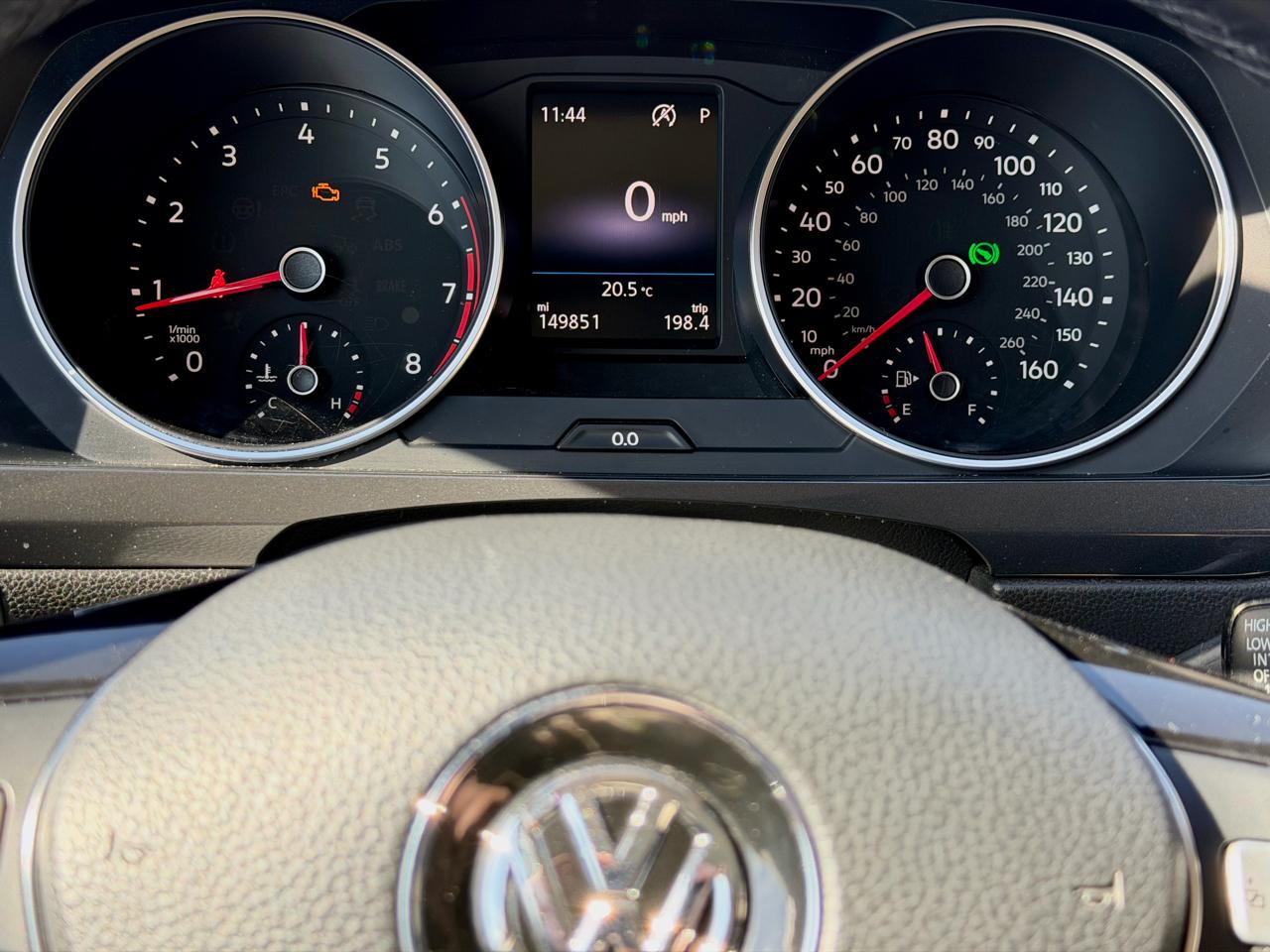 Volkswagen Tiguan SE 2018