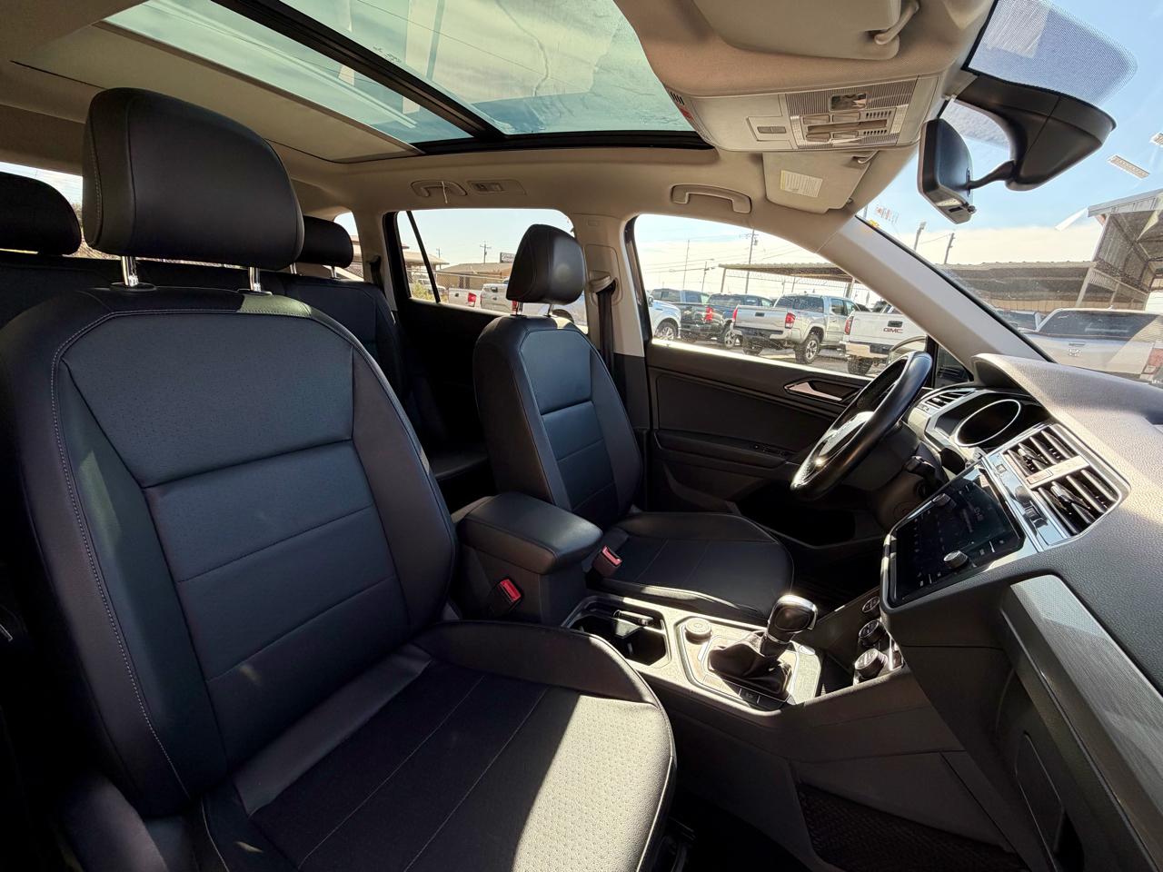 Volkswagen Tiguan SE 2018