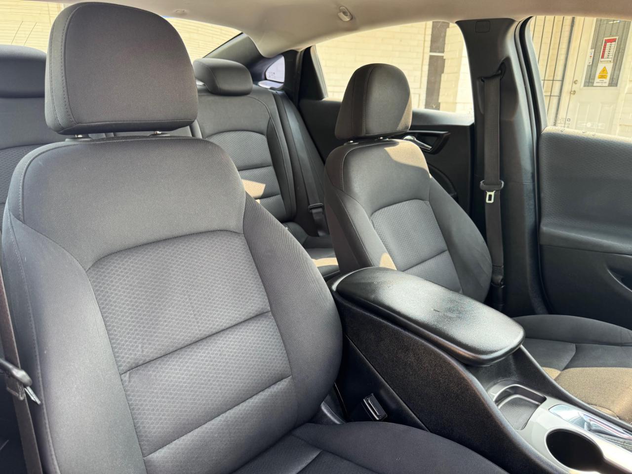 Chevrolet Malibu LS 2018