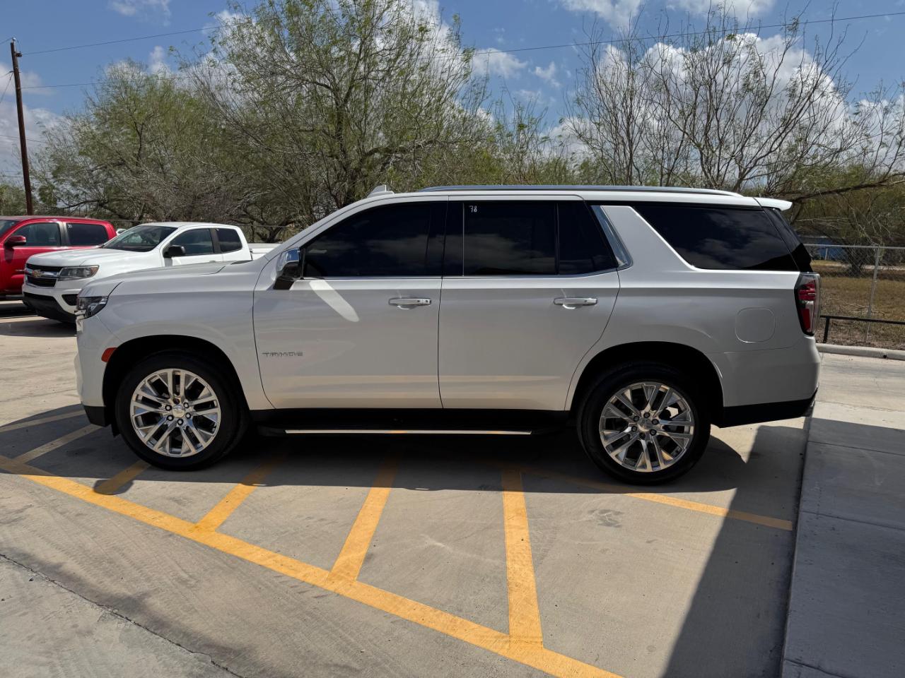 Chevrolet Tahoe  2021