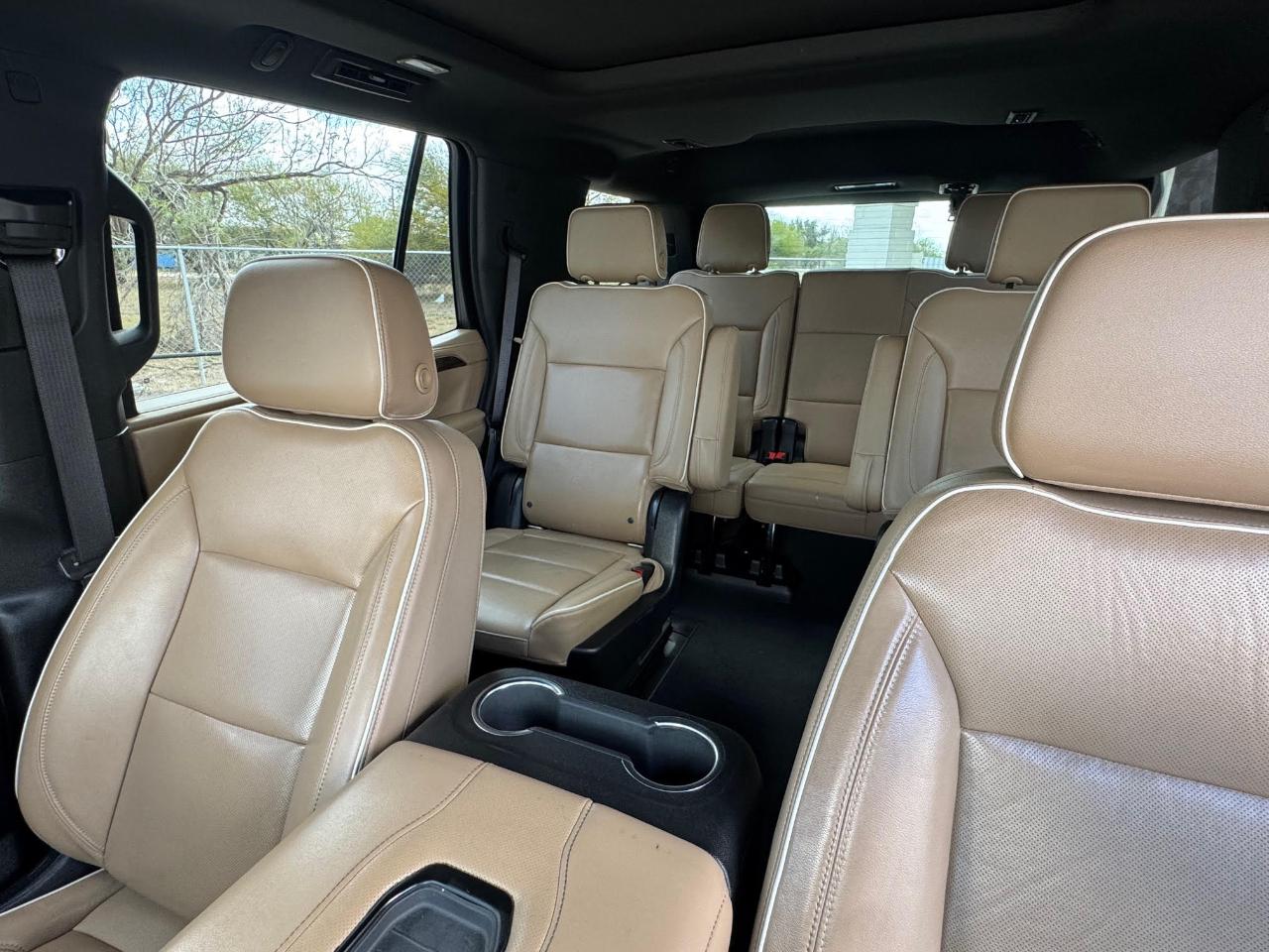 Chevrolet Tahoe  2021