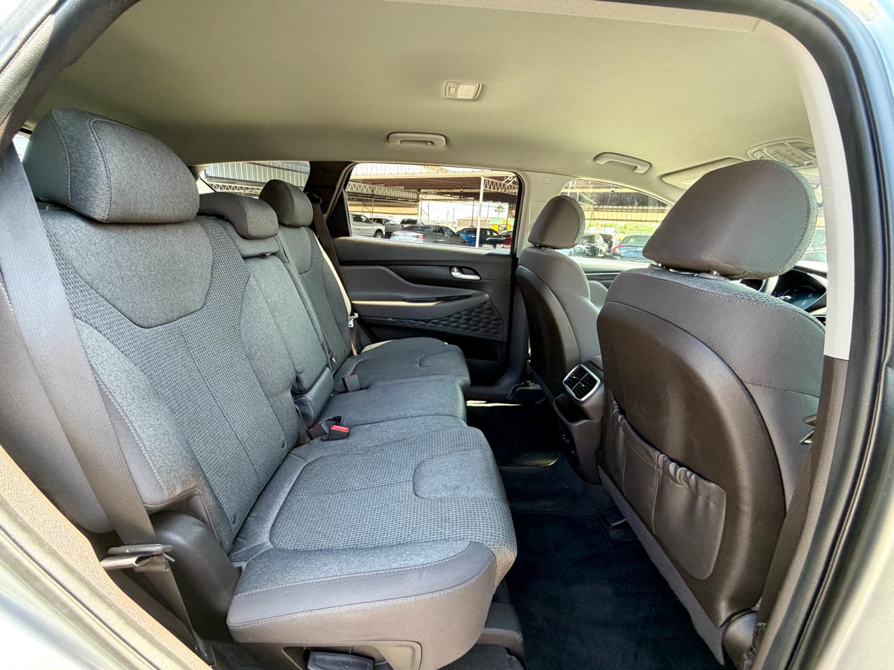 Hyundai Santa Fe SEL 2020