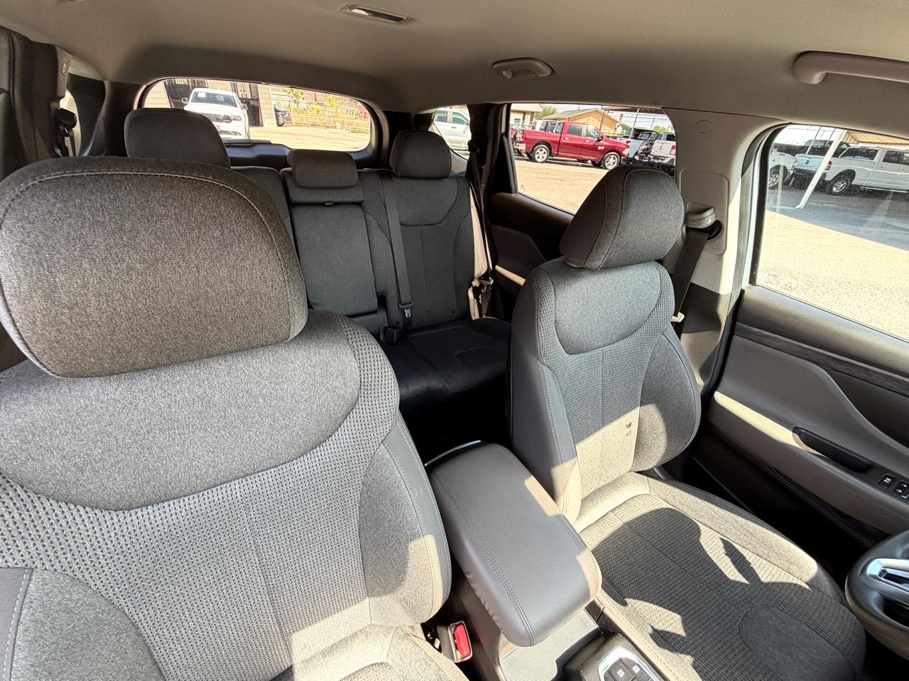 Hyundai Santa Fe SEL 2020