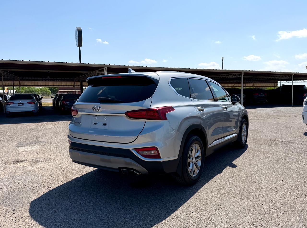 Hyundai Santa Fe SEL 2020