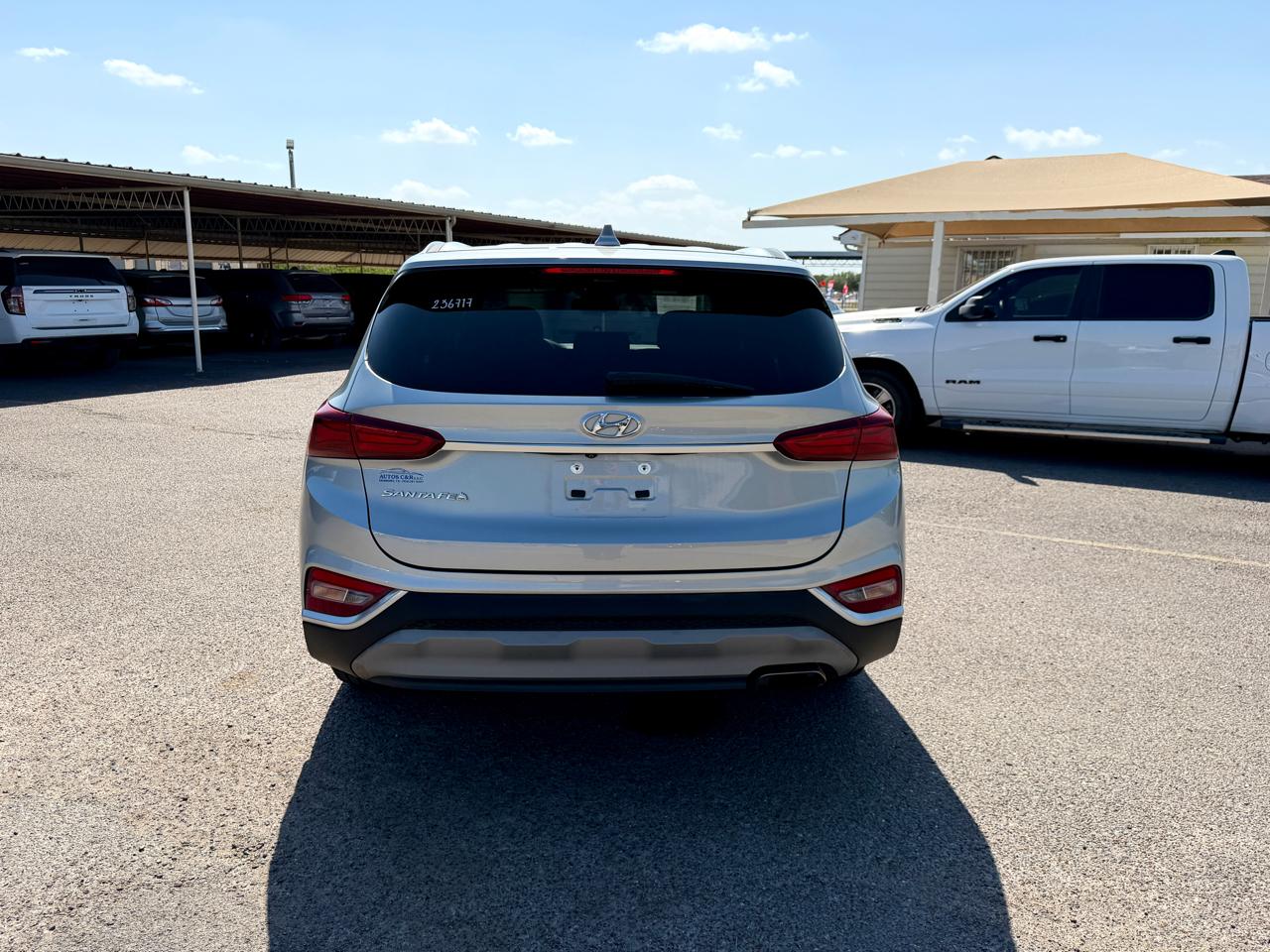 Hyundai Santa Fe SEL 2020