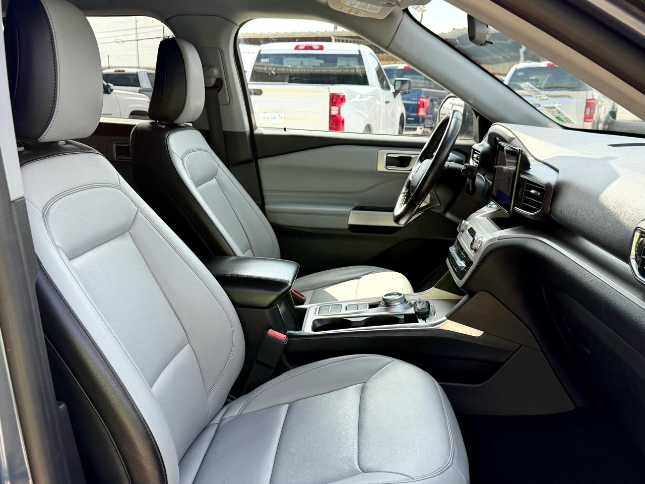 Ford Explorer XLT 2021