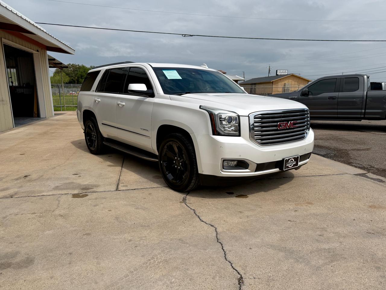 GMC Yukon SLT 2017