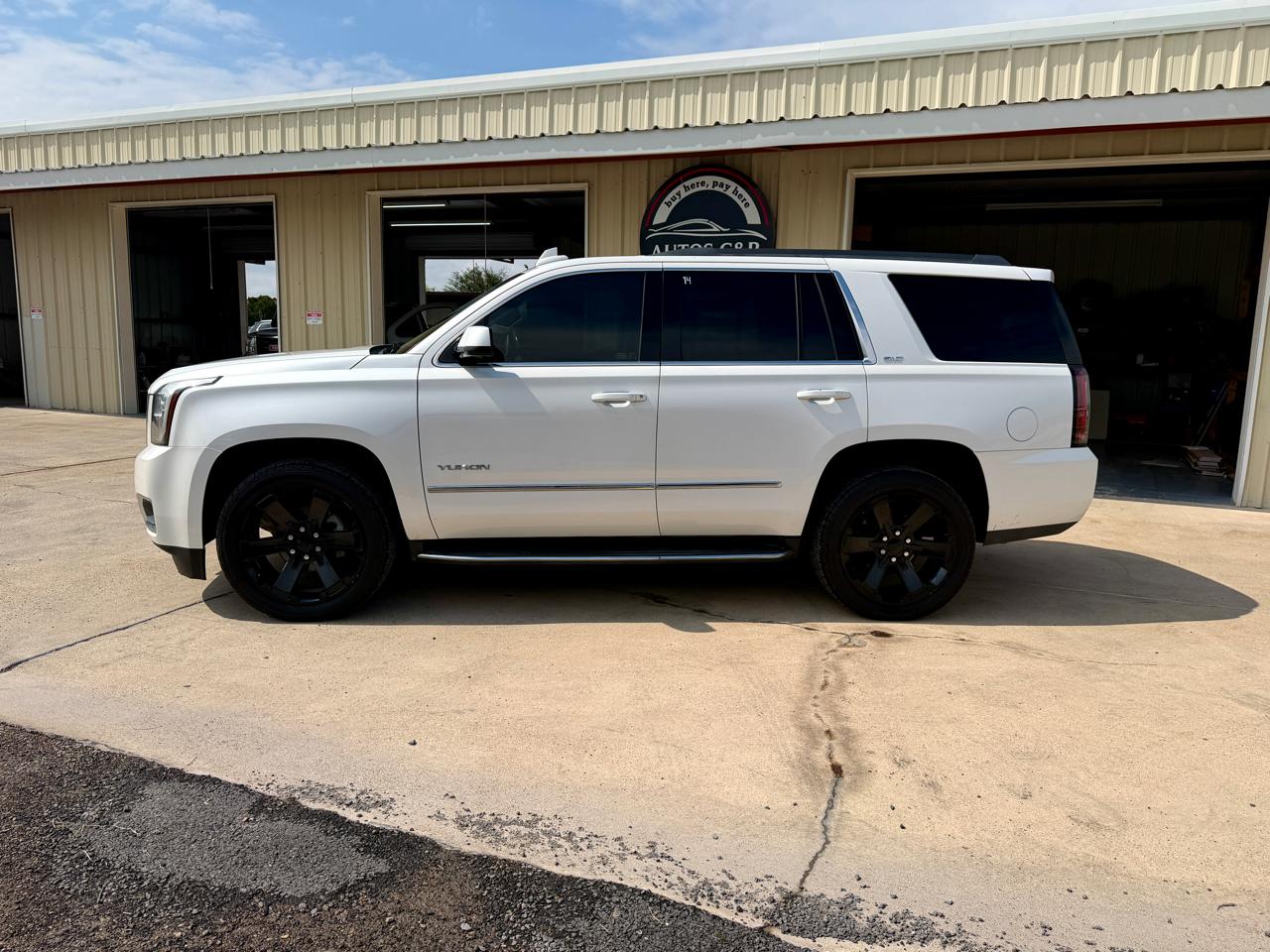 GMC Yukon SLT 2017