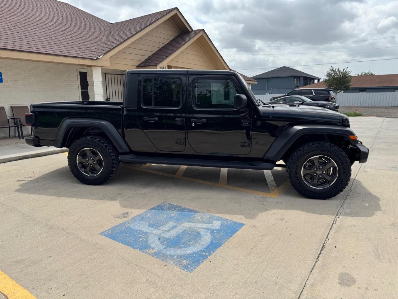 Jeep Gladiator Sport 2020