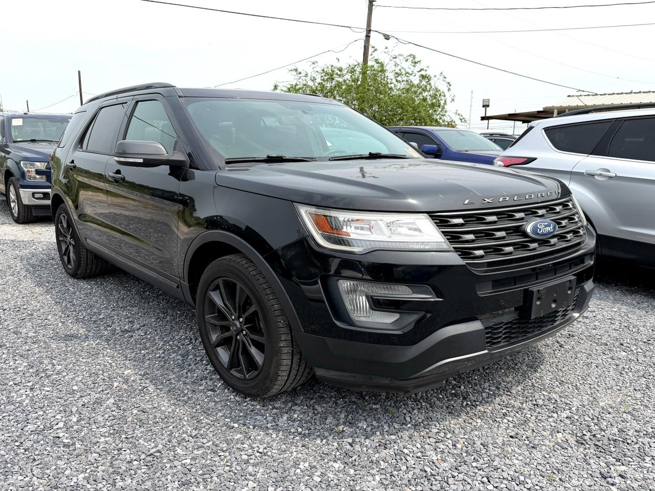 2017 Ford Explorer XLT FWD's photo