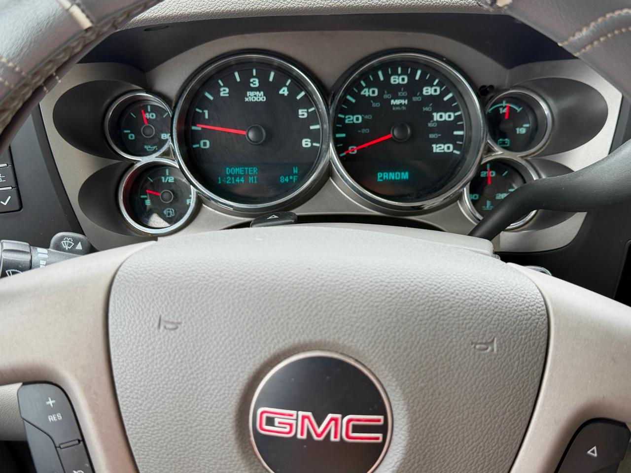 GMC Sierra 1500  2011