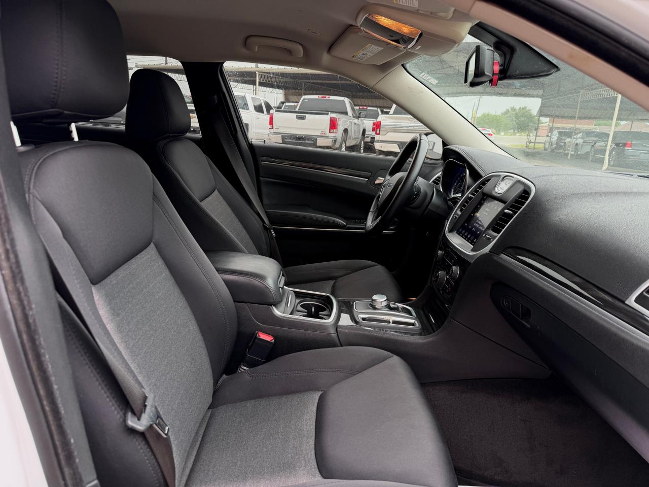 Chrysler 300 Touring 2018