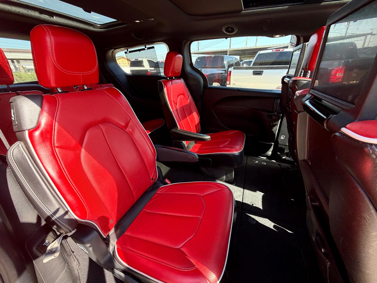 Chrysler Pacifica Limited 2020