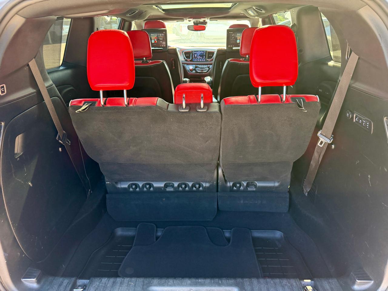 Chrysler Pacifica Limited 2020