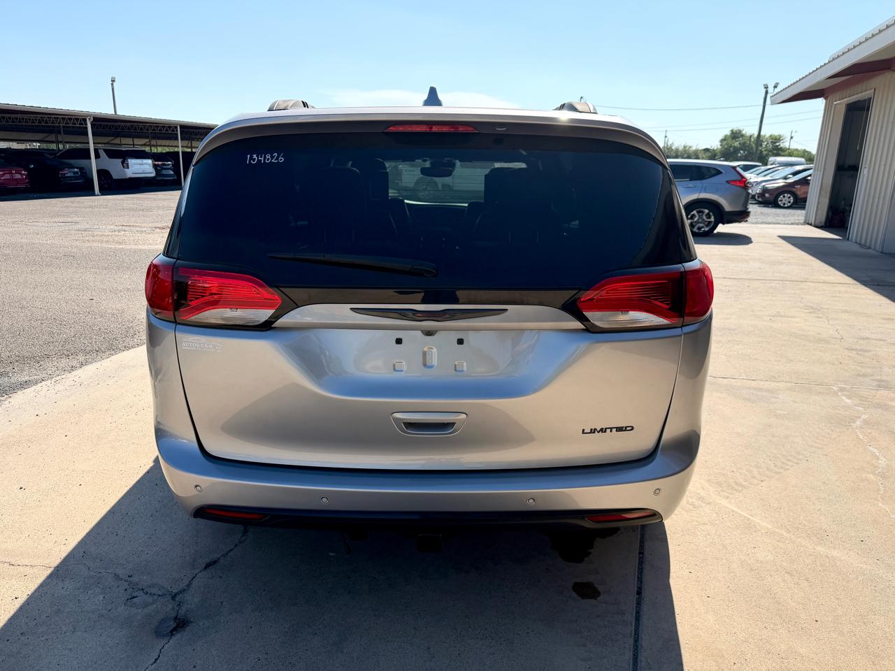 Chrysler Pacifica Limited 2020
