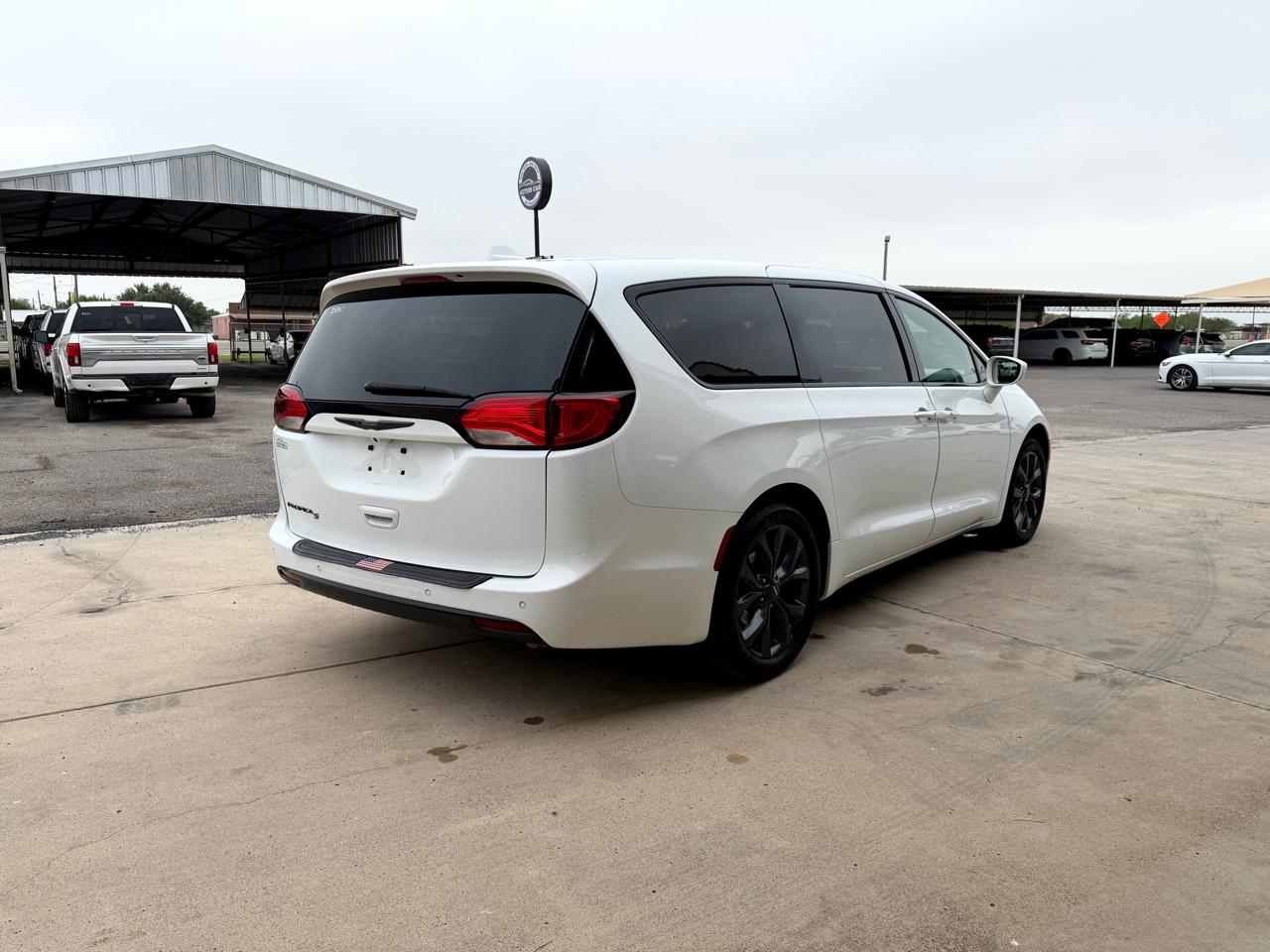 Chrysler Pacifica Touring Plus 2018