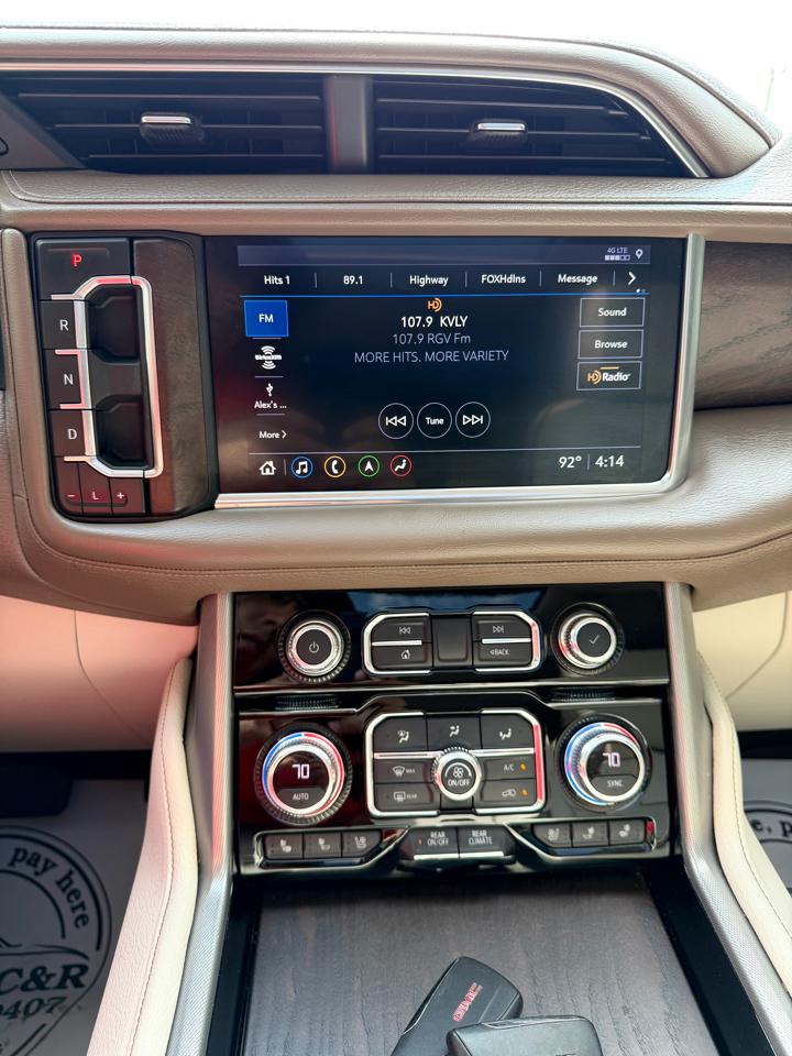 GMC Yukon Denali 2021
