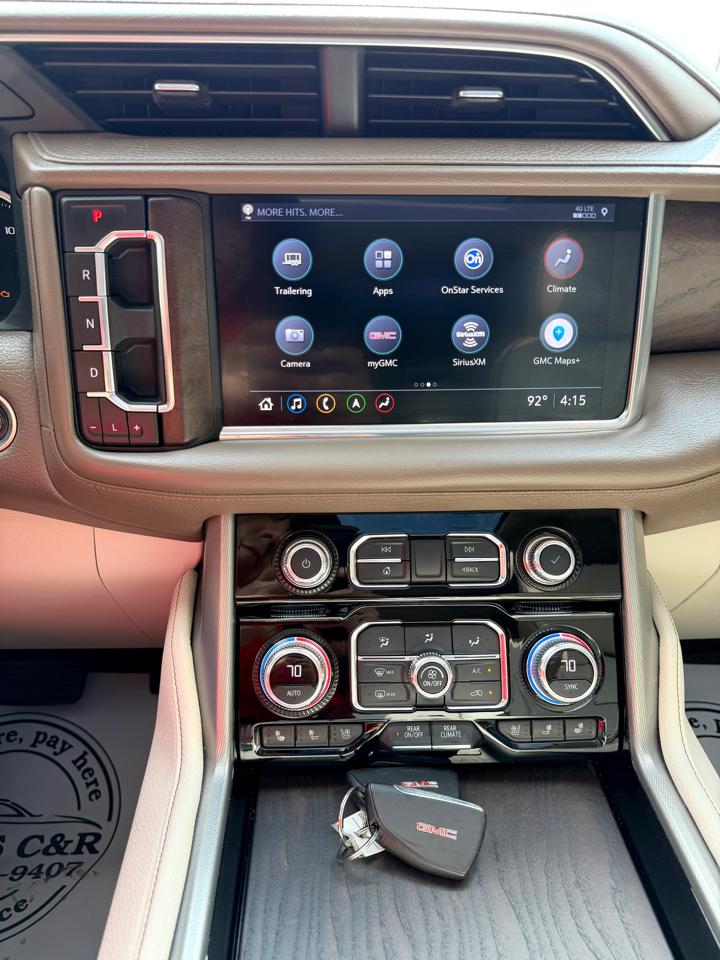 GMC Yukon Denali 2021
