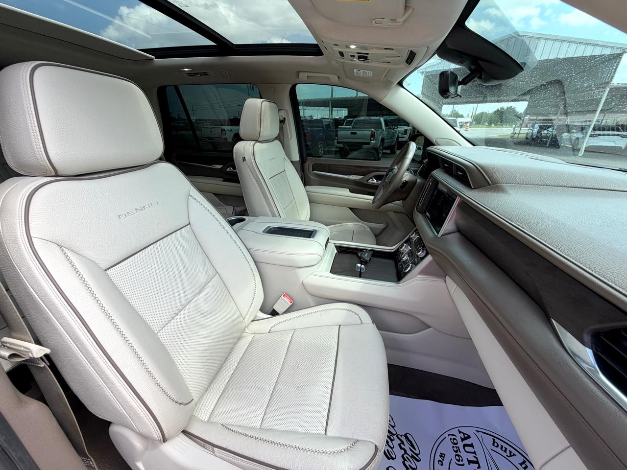 GMC Yukon Denali 2021