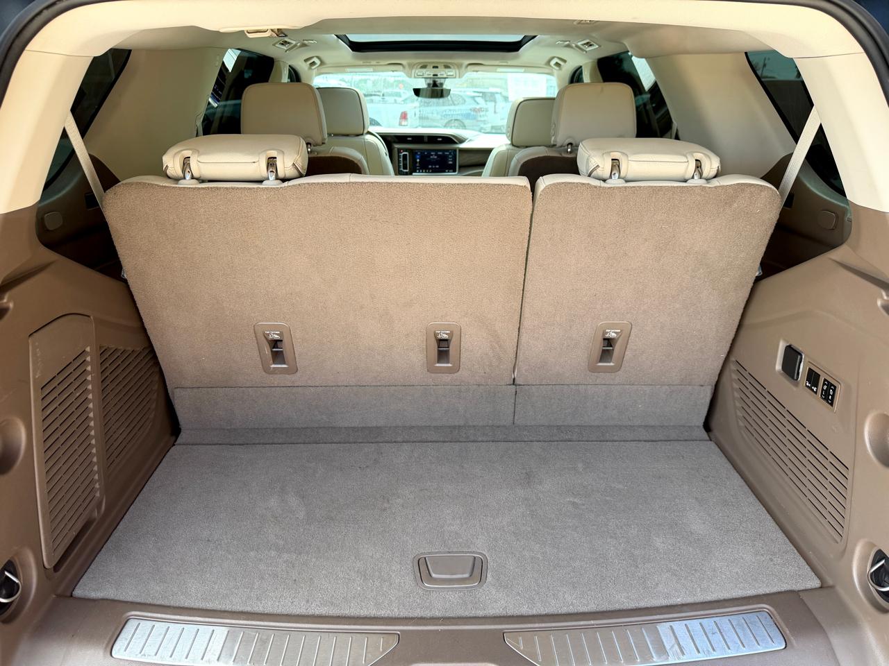 GMC Yukon Denali 2021