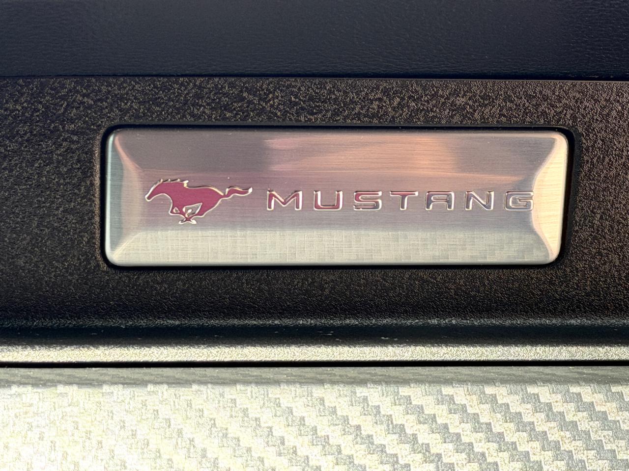 Ford Mustang  2018
