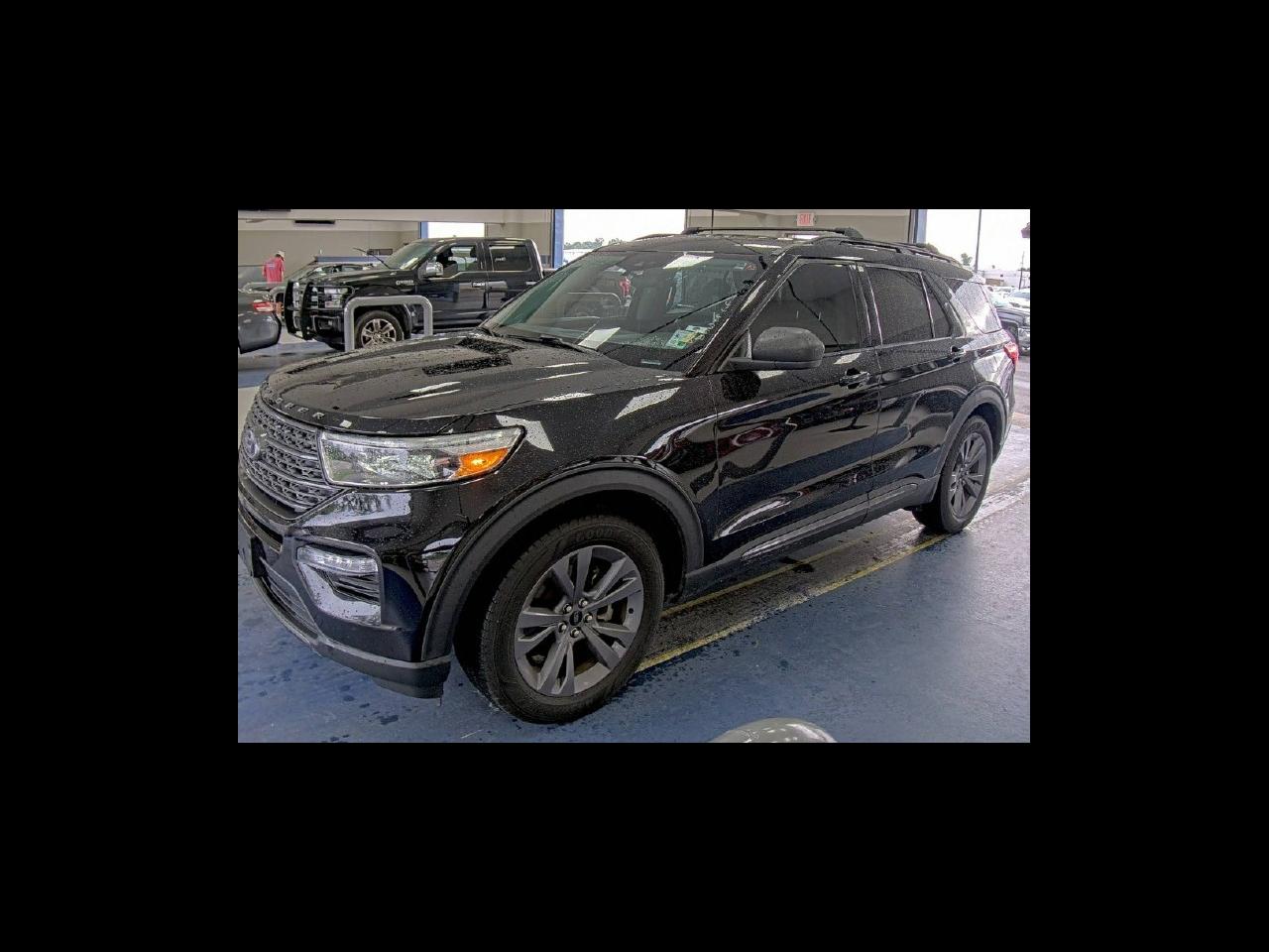 2021 Ford Explorer XLT RWD's photo