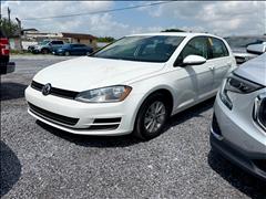 2017 Volkswagen Golf 