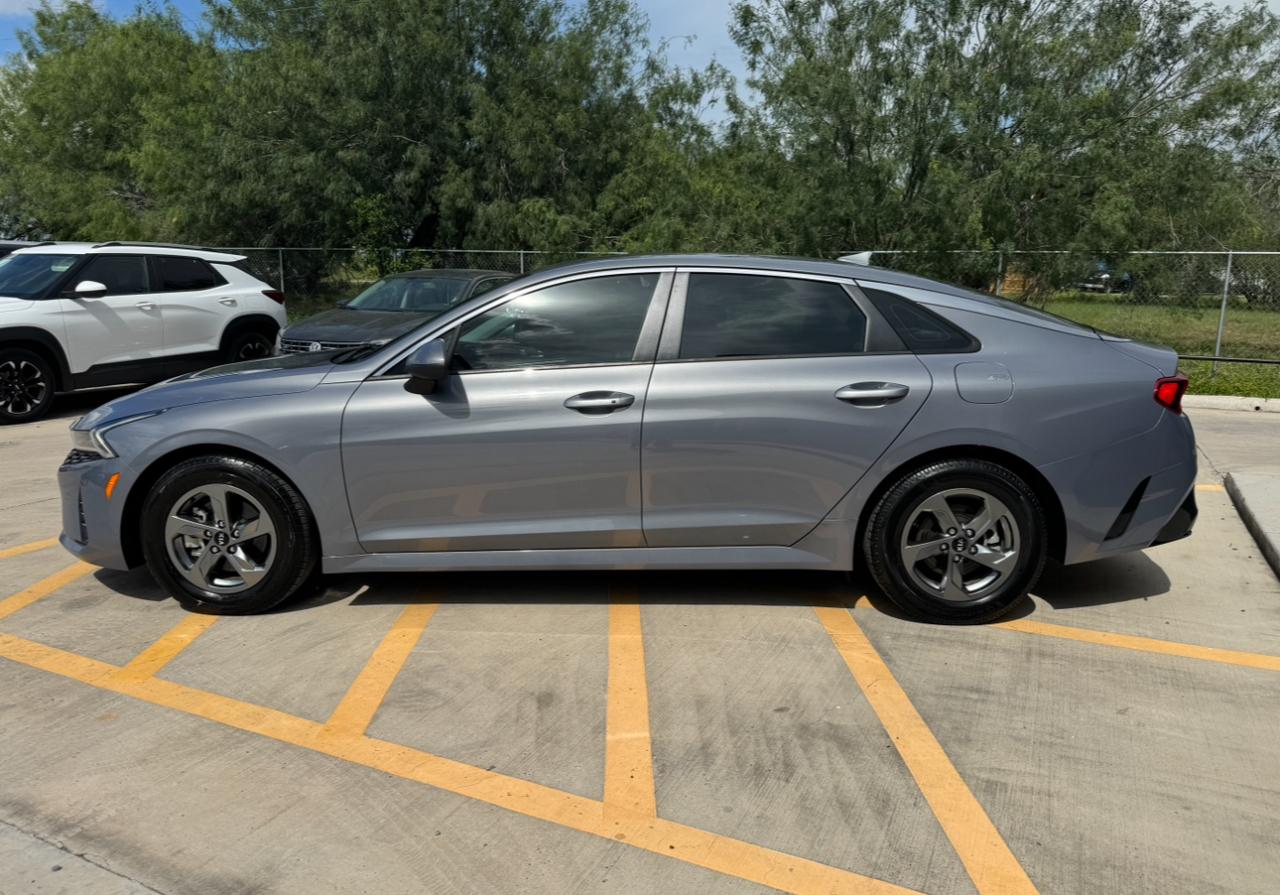 Kia K5 LXS 2021