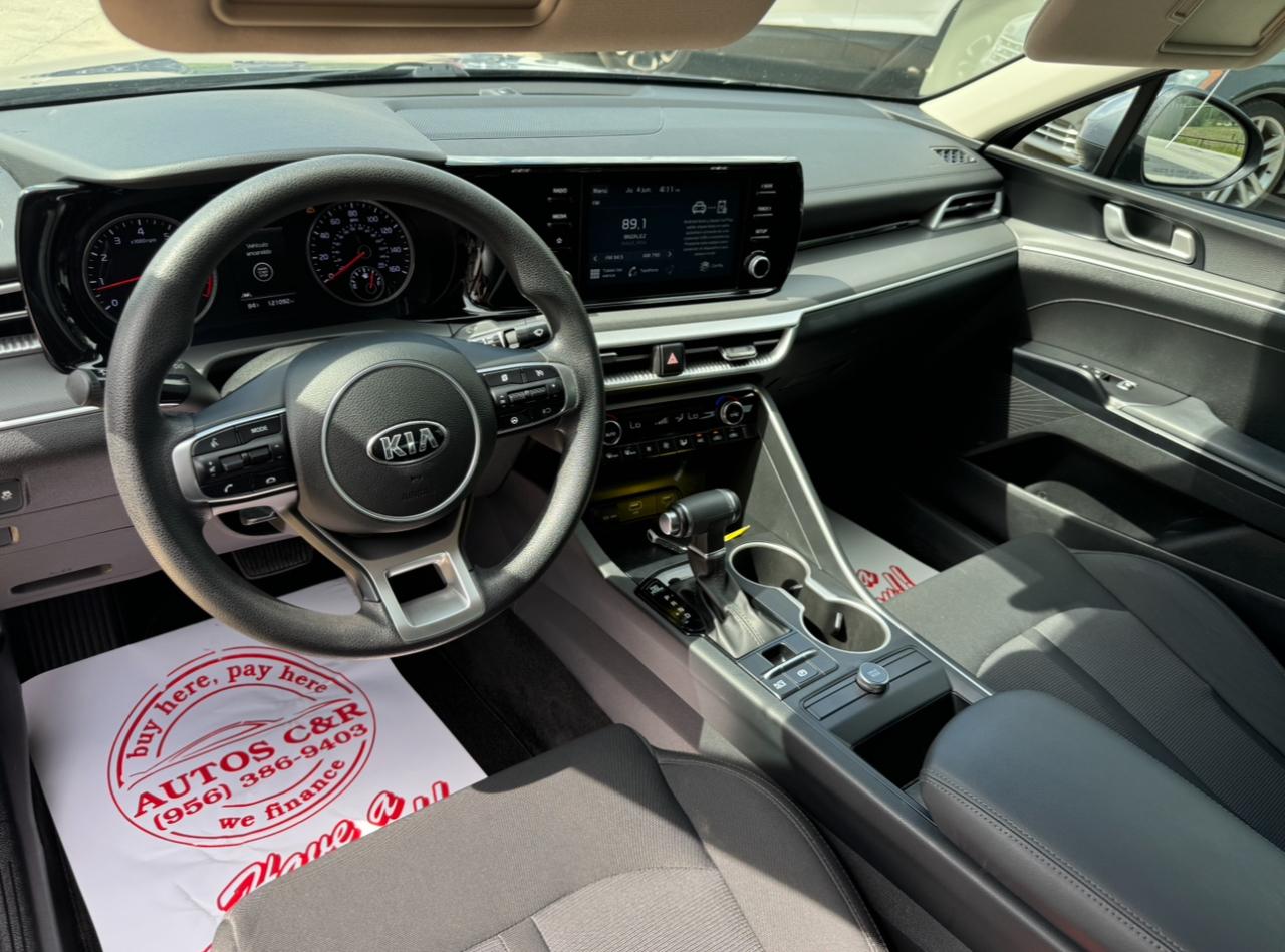 Kia K5 LXS 2021