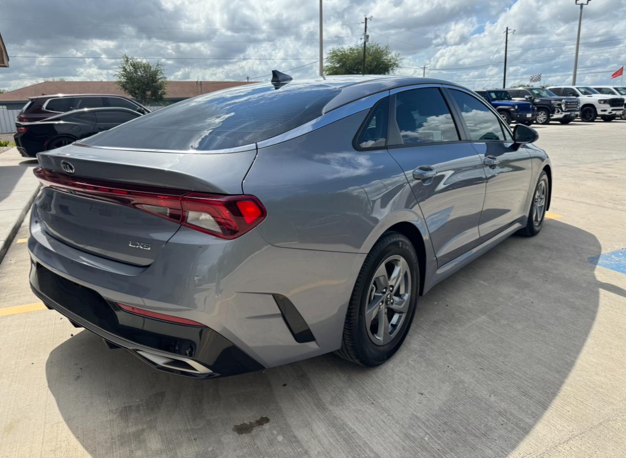 Kia K5 LXS 2021