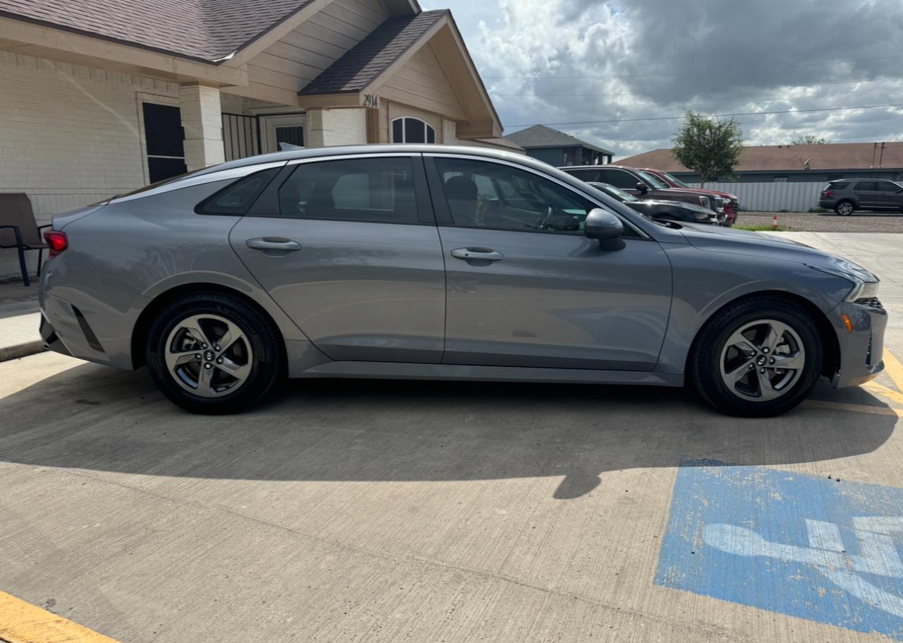 Kia K5 LXS 2021