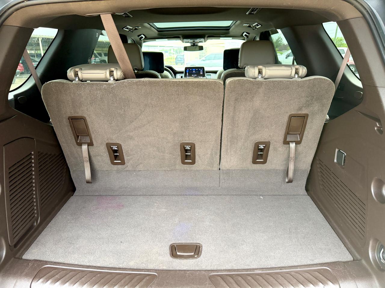 Chevrolet Tahoe  2021