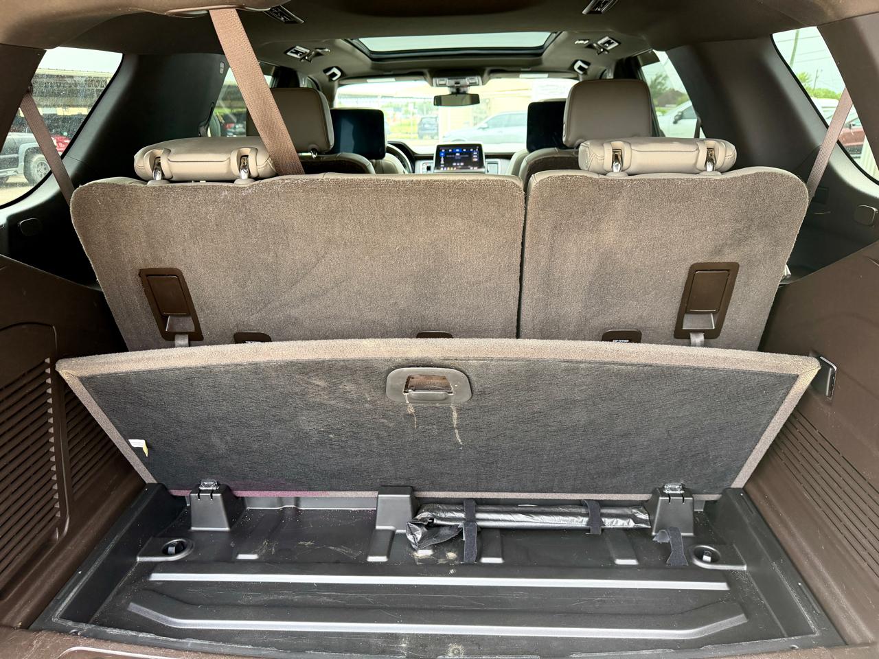 Chevrolet Tahoe  2021