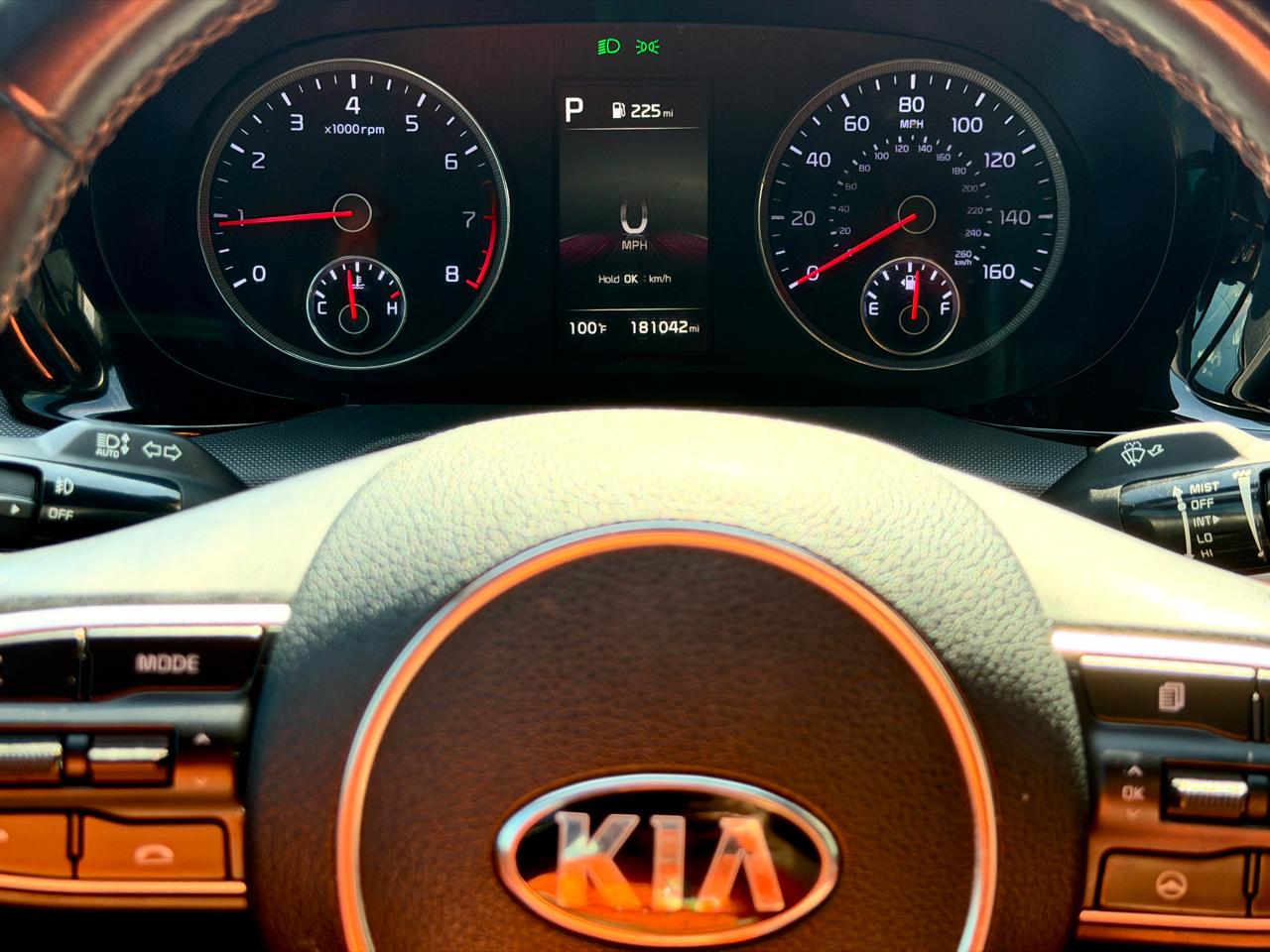 Kia K5  2021