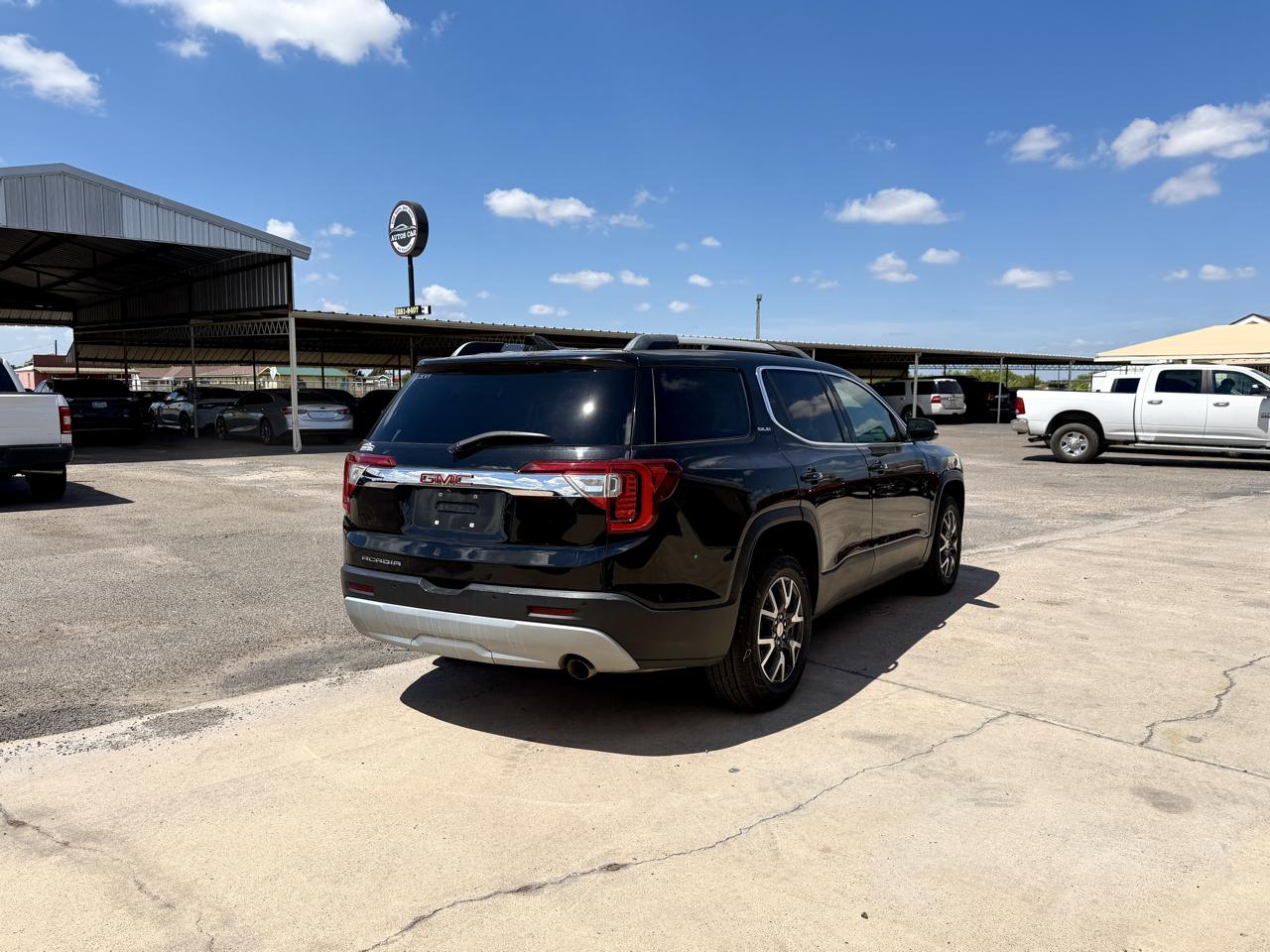 GMC Acadia SLE 2021