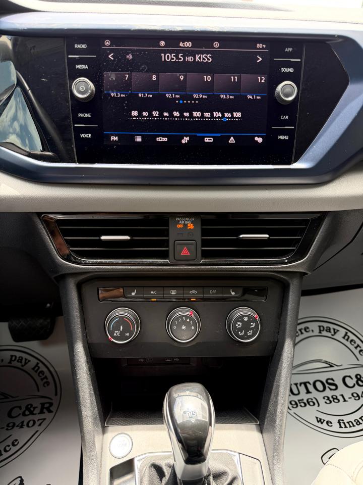 Volkswagen Taos SE 2022