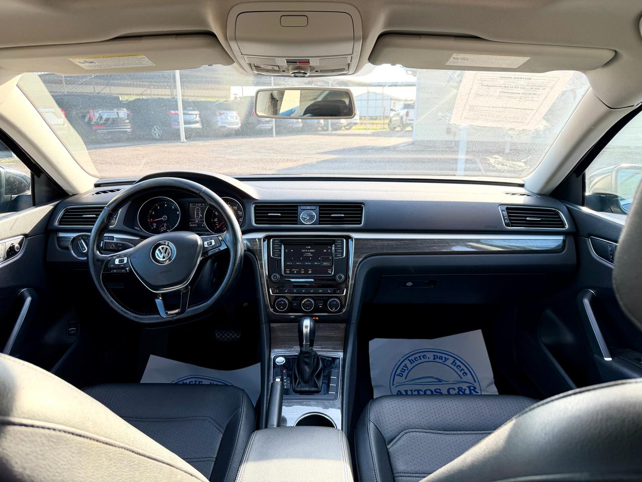Volkswagen Passat SE 2017